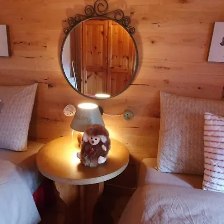 Maison Venera - Relax Appartaments In Apartmán Valtournenche