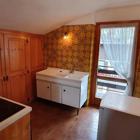 Lägenhet Maison Venera - Relax Appartaments In Valtournenche