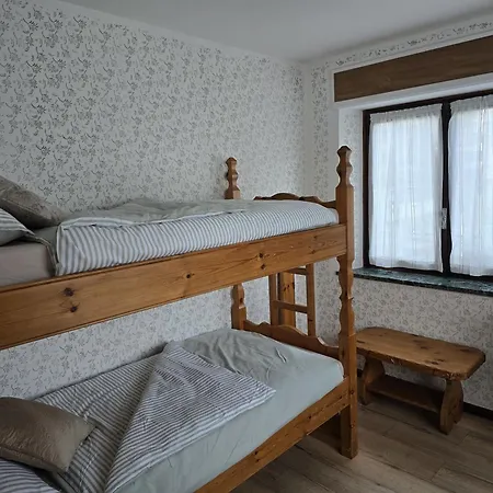 Lägenhet Maison Venera - Relax Appartaments In Valtournenche